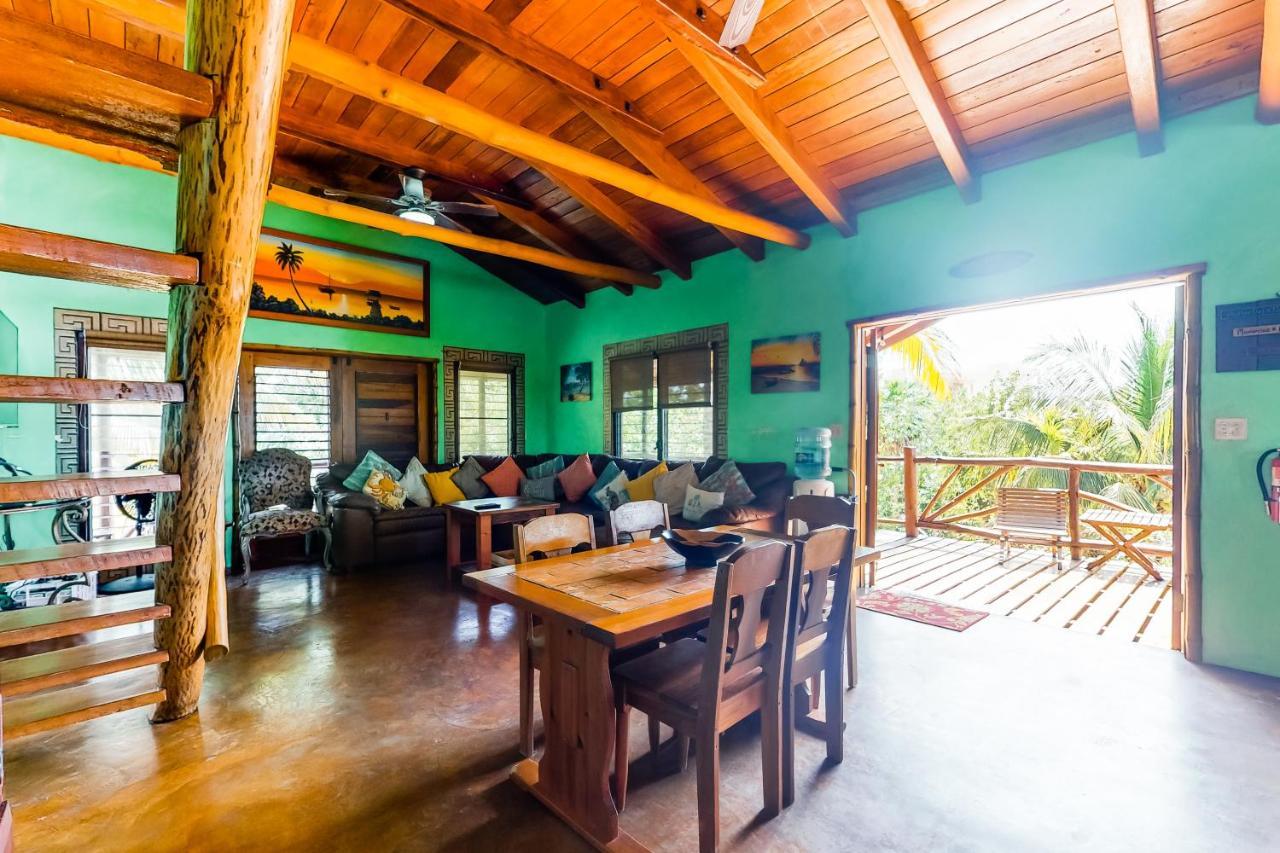 La Casa Pura Vida Villa Сан Педро Екстериор снимка