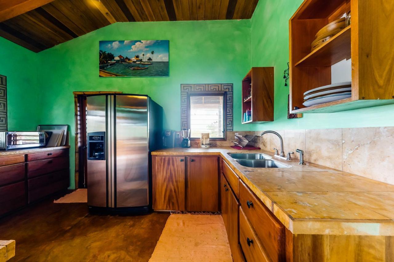 La Casa Pura Vida Villa Сан Педро Екстериор снимка